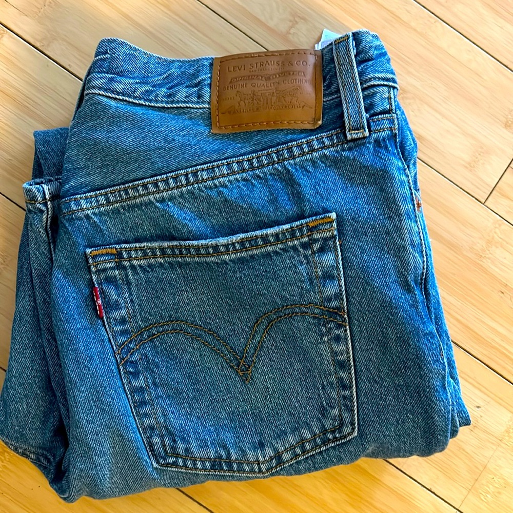 Levi’s straight leg denim jeans